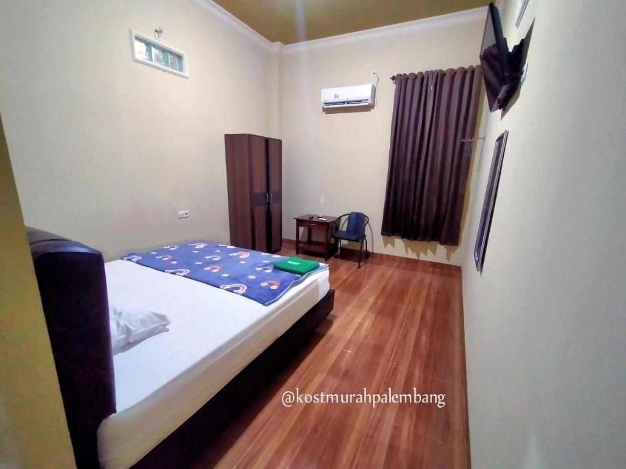 Guest house Rian Kost - Murah Pusat Kota *