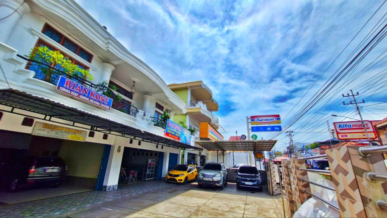 Guest house Rian Kost - Murah Pusat Kota Palembang