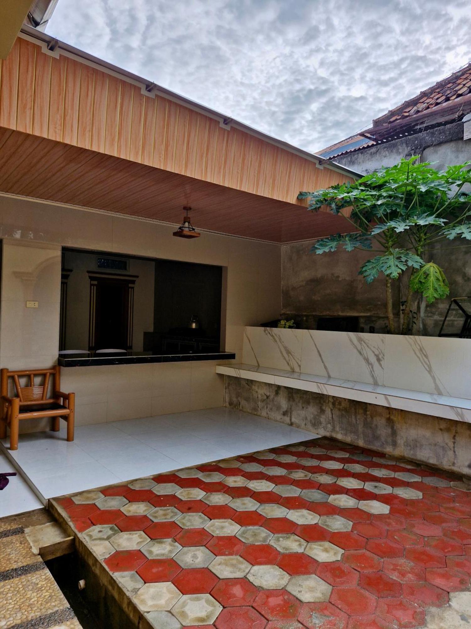 Rian Kost - Murah Pusat Kota Guest house